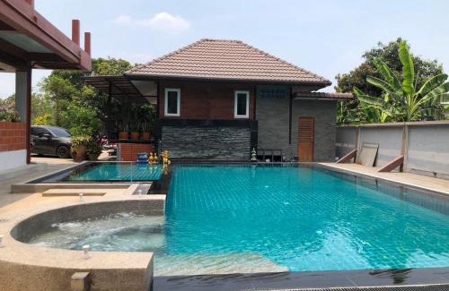 Ayutthaya Bed & Breakfast | Rabbit House แรบบิท เฮ้าส์