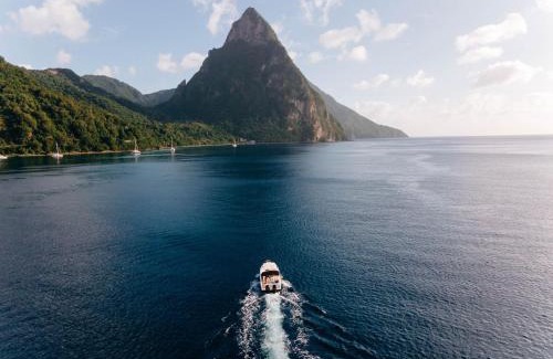 Soufriere Hotel | Rabot Hotel From Hotel Chocolat