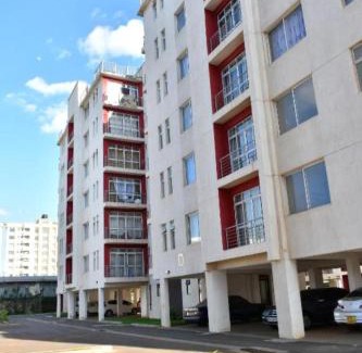 Nairobi Apartment | Racecourse Gardens studio Free WiFi & Parking