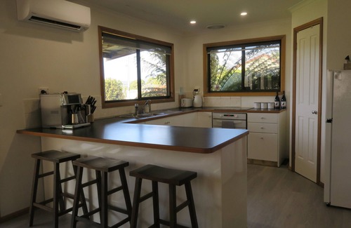 Port Arthur Cottage | Radcliffe Retreat and Spa Villa in Port Arthur