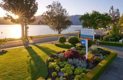Te Anau Hotel | Radfords on the Lake