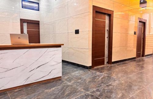 Atrauli Hotel | Radhey hotal and banquet hall
