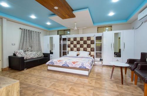 Imphal Hotel | RaDiant Club & Resort