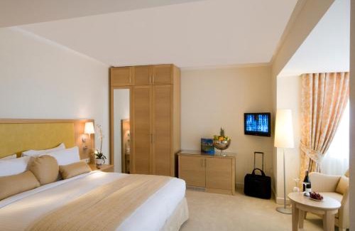 Altınyunus Mahallesi Resort | Radisson Blu Resort & Spa Cesme