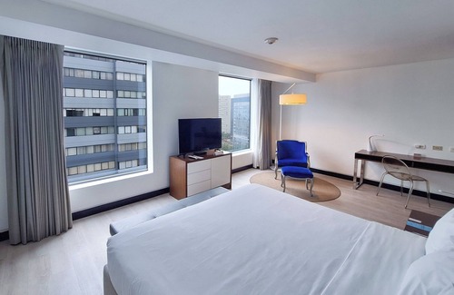 Petit Jean Ocharan Hotel | Radisson Hotel Decapolis Miraflores