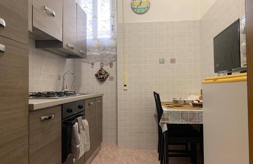 Tuscolano Apartment | Raffy House - Very close to Metro A