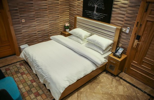 Saidu Sharif Hotel | Rahat Luxury Guest House