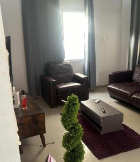 Old-Yundum House | Raheem luxury 3 bedroom