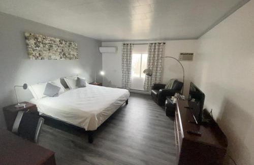 East Stroudsburg Resort | Rainbow Mountain Resort - LGBTQ Friendly