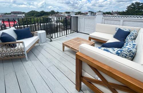 South of Broad Apartment | Rainbow Row Pied-A-Terre