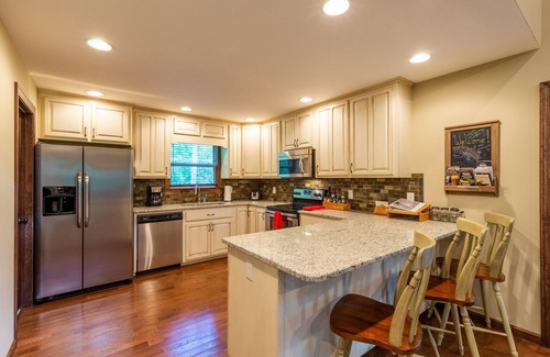 Sylva Cabin | Rainbow Run- Luxury Home in River Community, Fire Pit, Great Fishing!