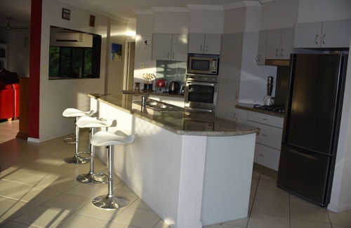 Bamboo House | Rainforest views 3 bed, 2 bath. Whole of house or per room B&B accommodation.
