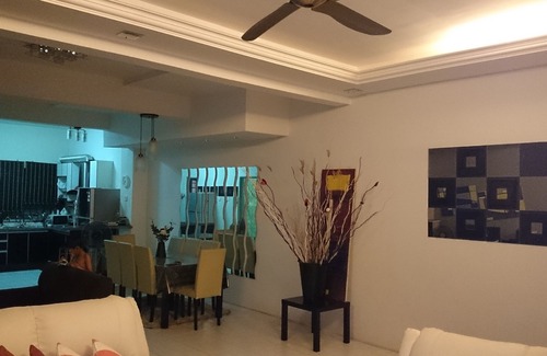 Seri Kembangan House | Raisya Homestay Budget Putrajaya Bangi