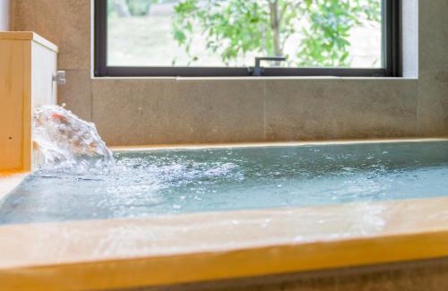 Yamakawa Onsen House | Rakuten STAY VILLA Aso Kurokawa -104 1LDK Capacity of 6 persons