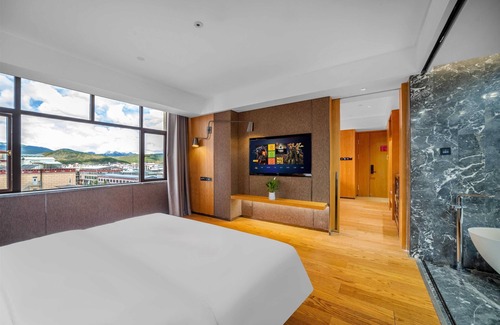 Weixi Lisu Autonomous County Hotel | Ramada by Wyndham Diqing