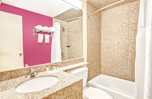Rockaway Hotel | Ramada by Wyndham Rockaway