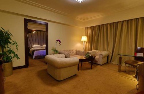 Jinniu Hotel | Ramada Chengdu North