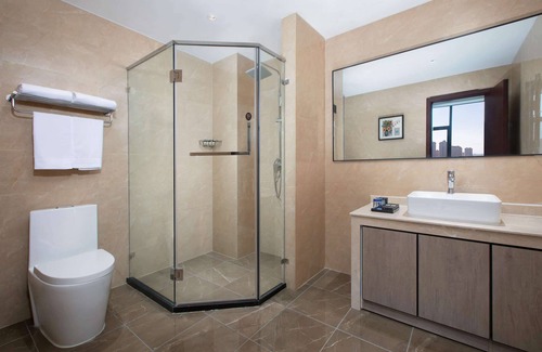 Kuiwen District Hotel | Ramada Encore by Wyndham Linqu Downtown