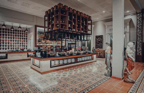 Colomadu Hotel | Ramada Suites By Wyndham Solo