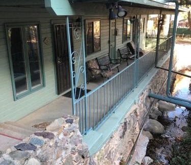 Sierra Vista Southeast Apartment | Ramsey Canyon B&B Apartment Suites