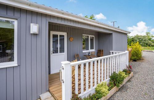 Jameston House | Ramsey Lodge Bier Wood Lodges