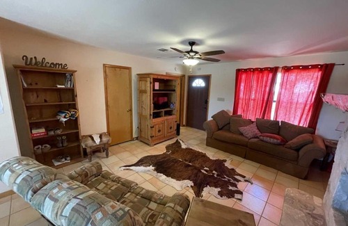 Hondo House | Ranchito Cabin in Hondo