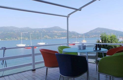 Ispra Villa | Ranco Villa - 14006