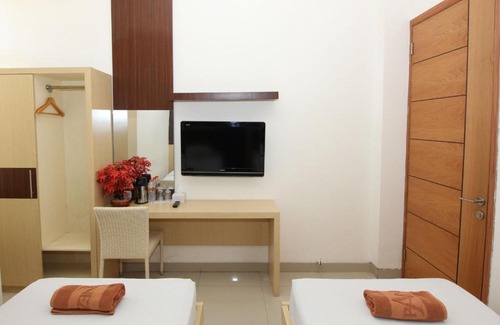 Tegal Hotel | Ranez Inn
