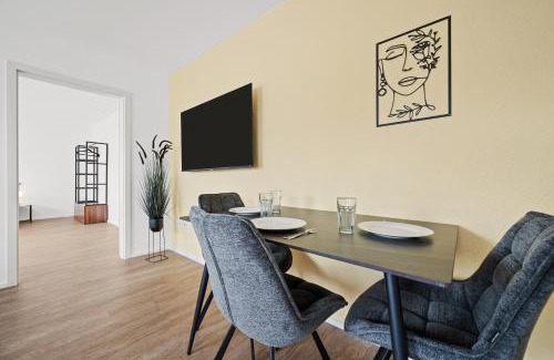 Rudersberg Apartment | RANGE - 2-Zimmer WLAN Parkplatz Küche 1-4 Personen