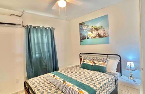 Venetian Road Settlement Apartment | Rare find! Cozy 2-bedroom Apartment in Venetian Road