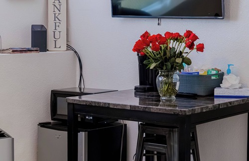 Cimarron Hills Condo | Rare Find Private 2br 1ba In Colorado Springs