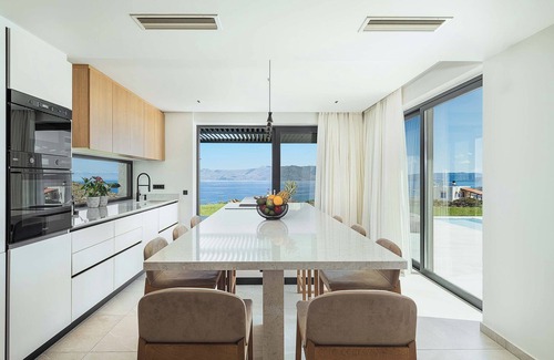 Kaliviani Villa | Rastoni Villa - Endless Panoramic seaview!