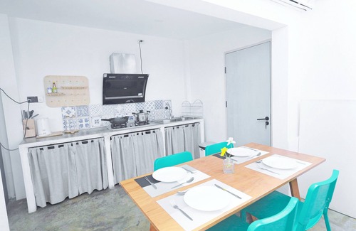 Ratchadaphisek Villa | Ratchada Retreat Boutique Villa 1/Jodd Fair/RCA/Sukhumvit/Downtown/MRT