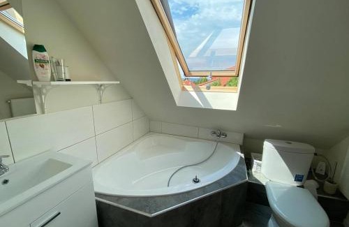 Balatonfuzfo Apartment | Ravenswood Cottage