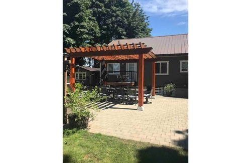 Black Creek Cabin | Ravenwood at Saratoga Beach Hot Tub !