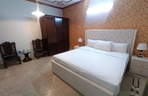 Islamabad House | Raverian Guest House