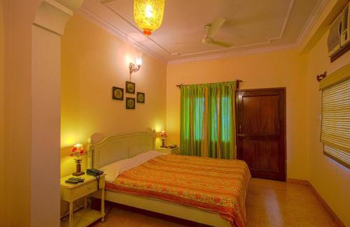 Sindhi Camp Hotel | Rawla Rawatsar