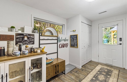 Kamloops Apartment | Rayleigh Riverfront Retreat - Wedding Ceremonies Welcome.