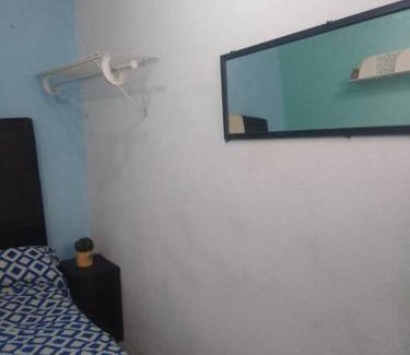 San Nicolas de los Garza Apartment | Recámara comodísima y pequeña