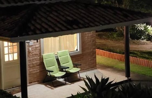Monte Alegre do Sul House | Recanto dos Beija Flores, Chalé lantana a