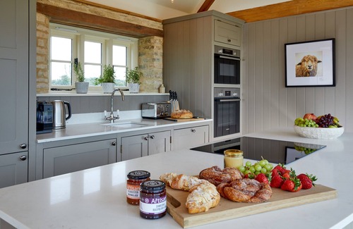 Ampney Crucis House | Recent Cotswolds Barn Conversion near Bibury