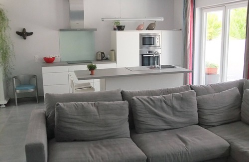 Castellane Villa | Recent new build villa in a quiet area in enclosed garden and private swimming pool