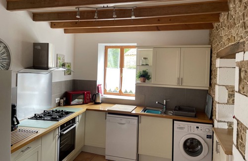Saint-Valerien Cottage | Recently renovated cottage in the quiet village of St Valerien