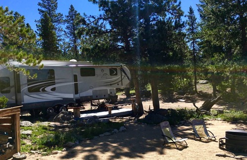 Black Hawk RV Rental | Recreational vehicle (RV) ∙ 1 bedroom ∙ 2 guests