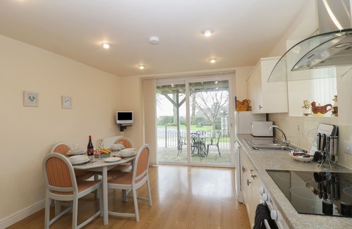 Buckhorn Weston Cottage | RECTORY COACH HOUSE, romantic, with a garden in Buckhorn Weston