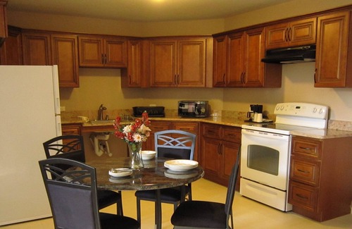 Monmouth Junction Hotel | Red Carpet Inn And Suites Monmouth Jtc
