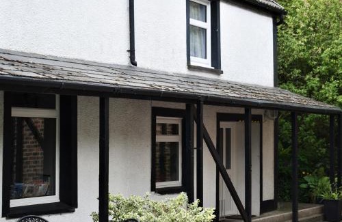 Whitland House | Red Kite