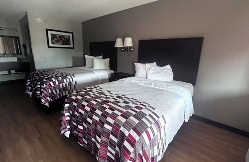 Anderson Hotel | Red Roof Inn Anderson, IN