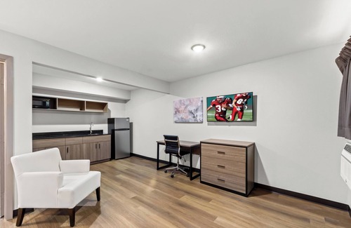 Amistad National Recreational Area Apartment | Red Roof Inn Del Rio
