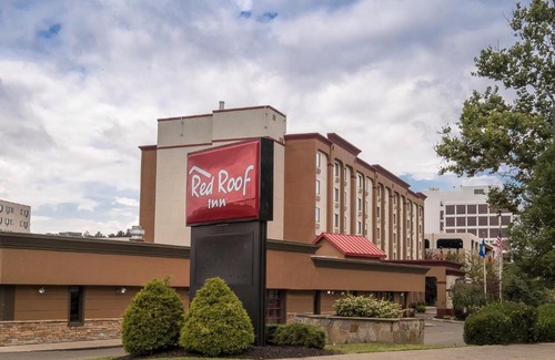 New Britain Hotel | Red Roof Inn Hartford- New Britain